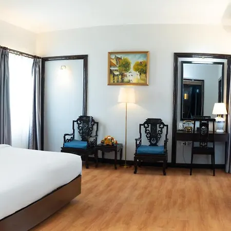 Royal Hotel Saigon Ho Chi Minh City Exterior photo