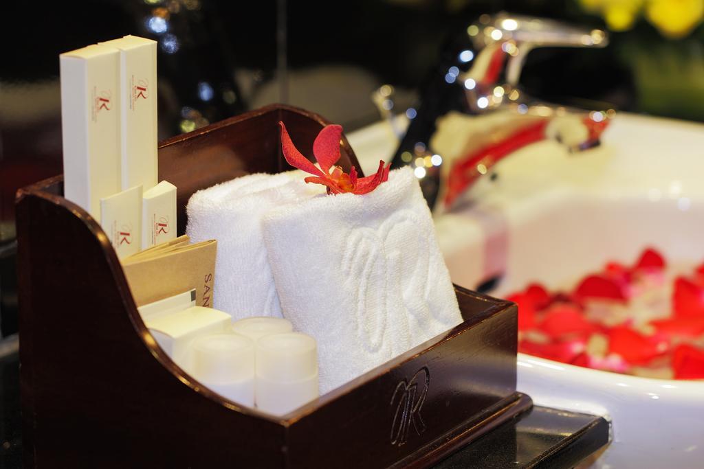 Royal Saigon 4* Хошимин