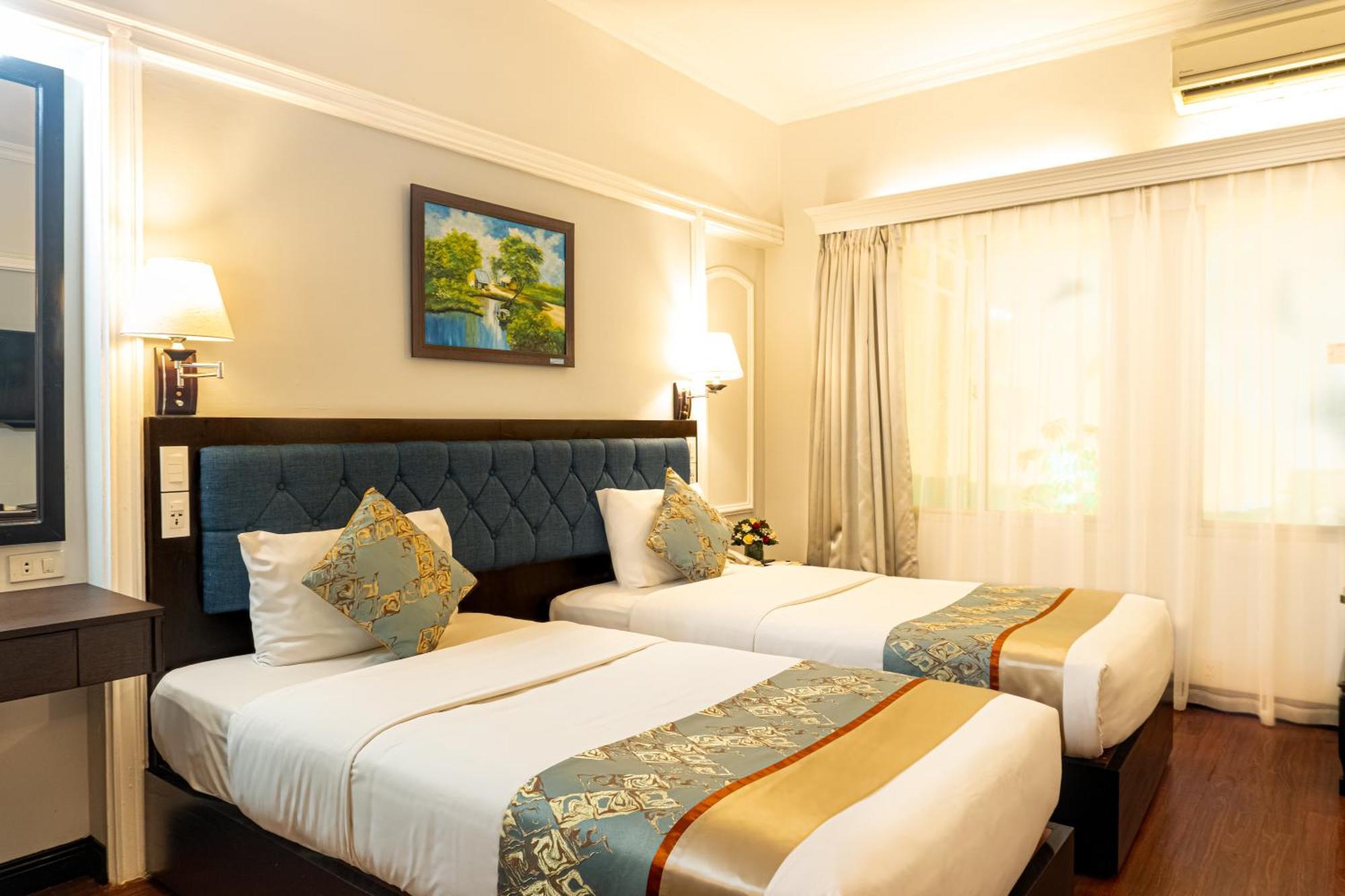 Royal Saigon 4* Хошимин