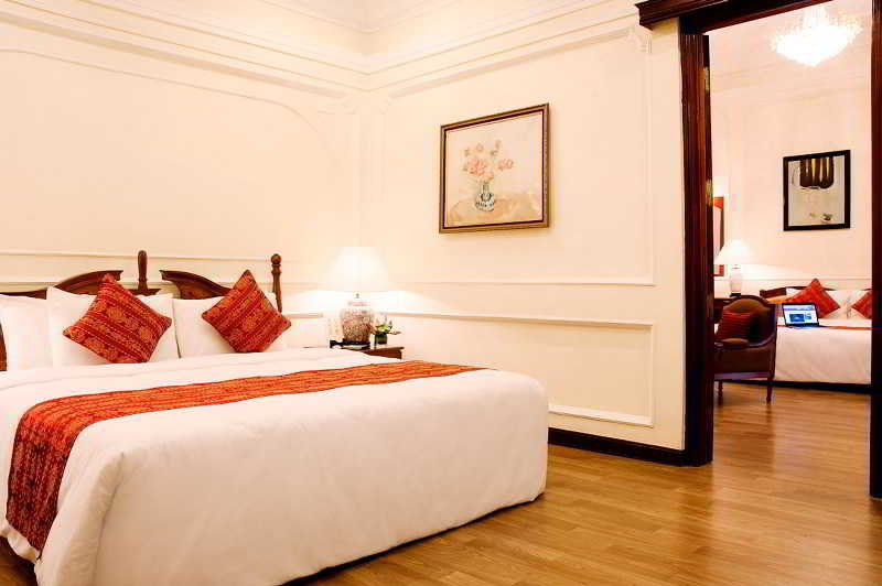 Royal Saigon होटल 4*